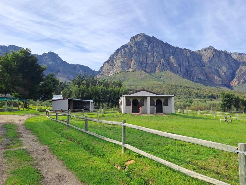 3 Bedroom Property for Sale in Klein Drakenstein Western Cape